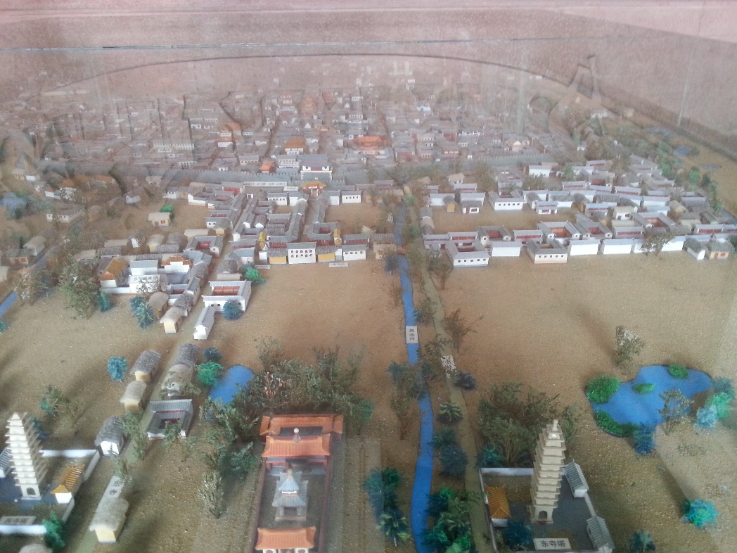 Since we’re on the topic of history, I came across this huge diorama of what Kunming would have looked like in ancient times. You can’t see everything (it was in a glass case, it was a pain to take a picture of!), but I wonder what life was like living there?