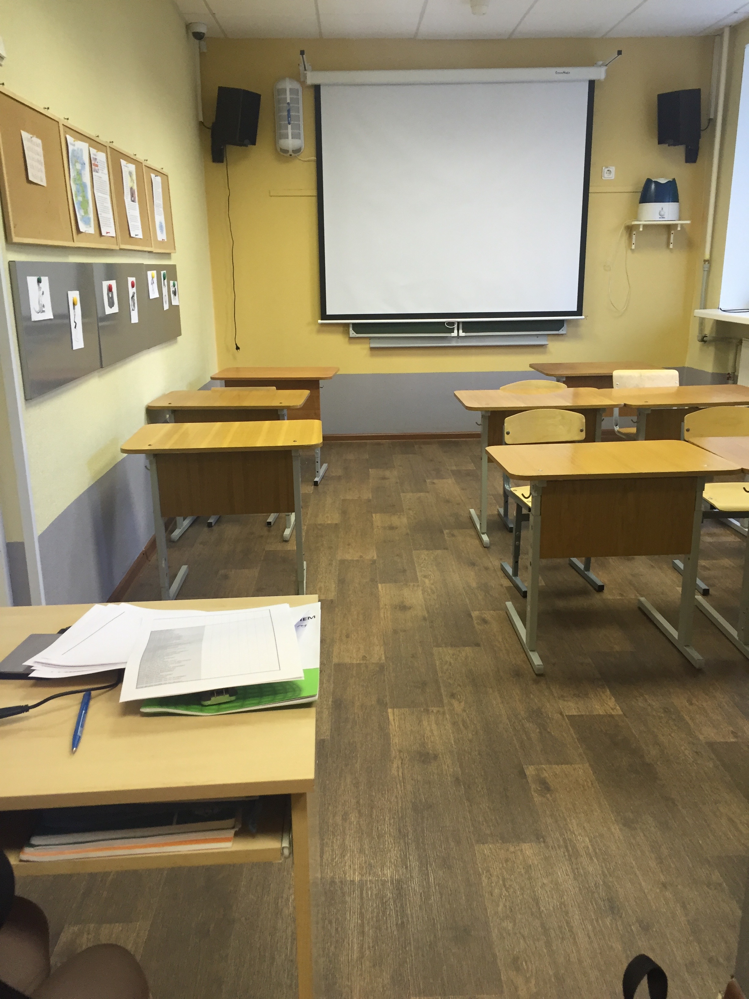 The classroom where the English lessons take place and subsequently where students build their foundation as future leaders.